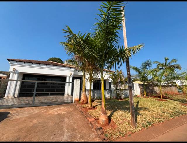 3 BEDROOM HOUSE FOR SALE IN SIBASA